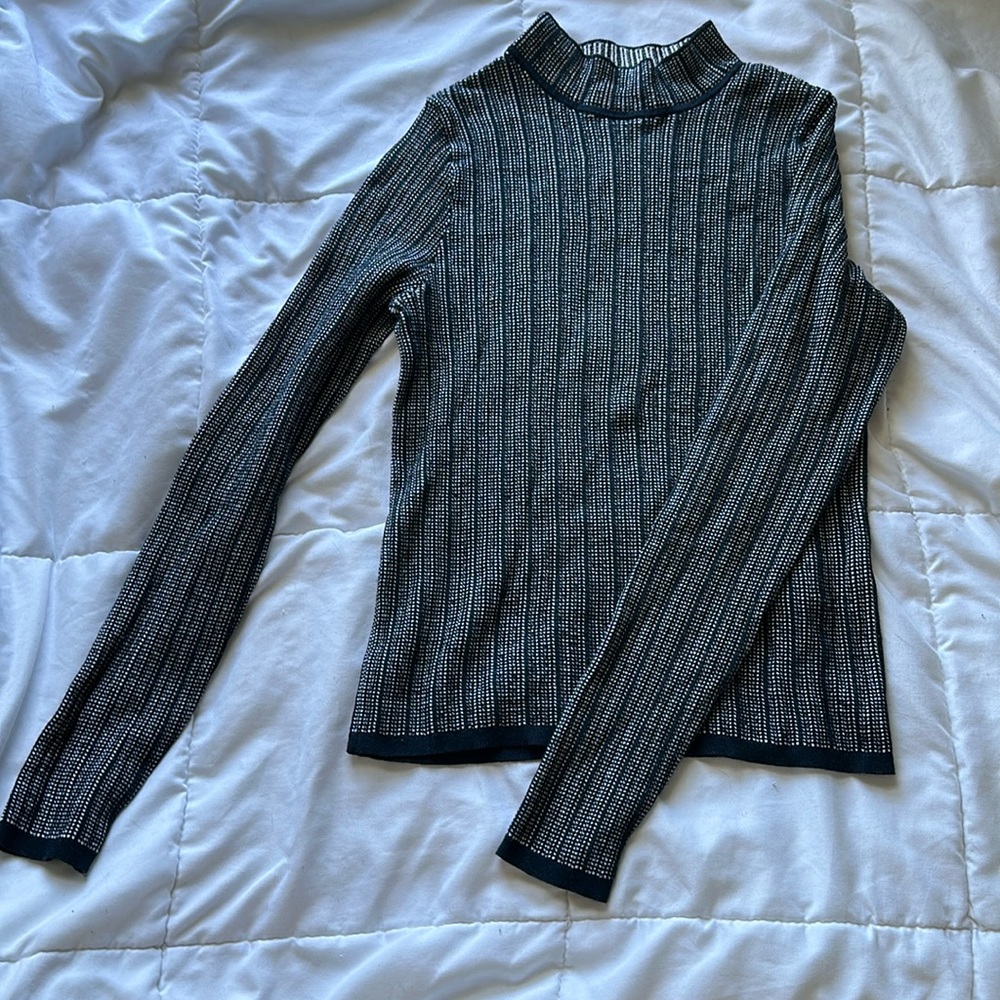 BANANA REPUBLIC MOCK NECK